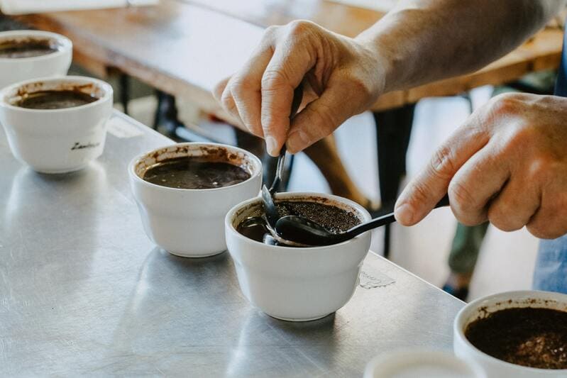Retirar capa del café