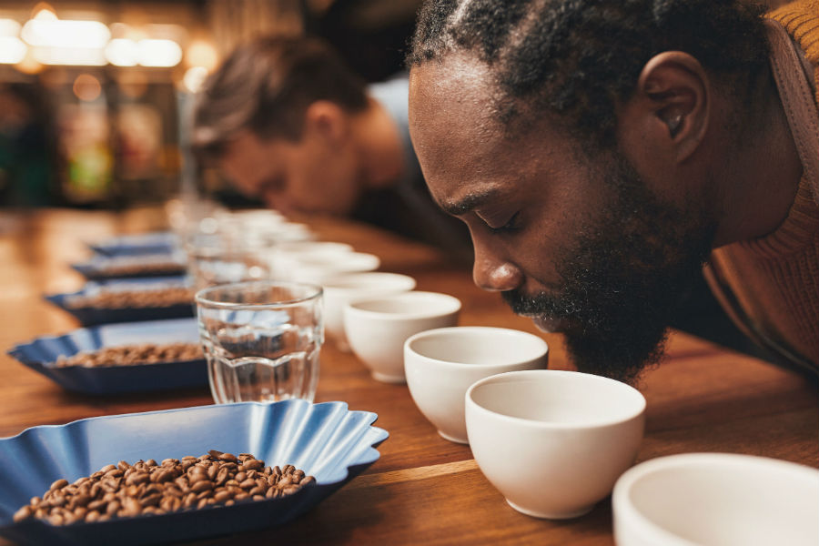 oler el café